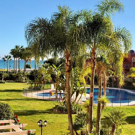 Apartment Boho Chic- Beachfront - Free Bikes - Salt Water Pool Torremolinos